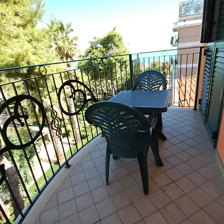 Ξενοδοχείο με διαμερίσματα Zodiaco Σαν Μπενεντέτο ντελ Τρόντο