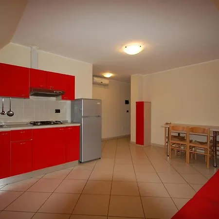 Ξενοδοχείο με διαμερίσματα Zodiaco