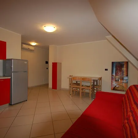 Zodiaco Σαν Μπενεντέτο ντελ Τρόντο